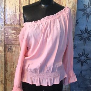 Off shoulder peach top